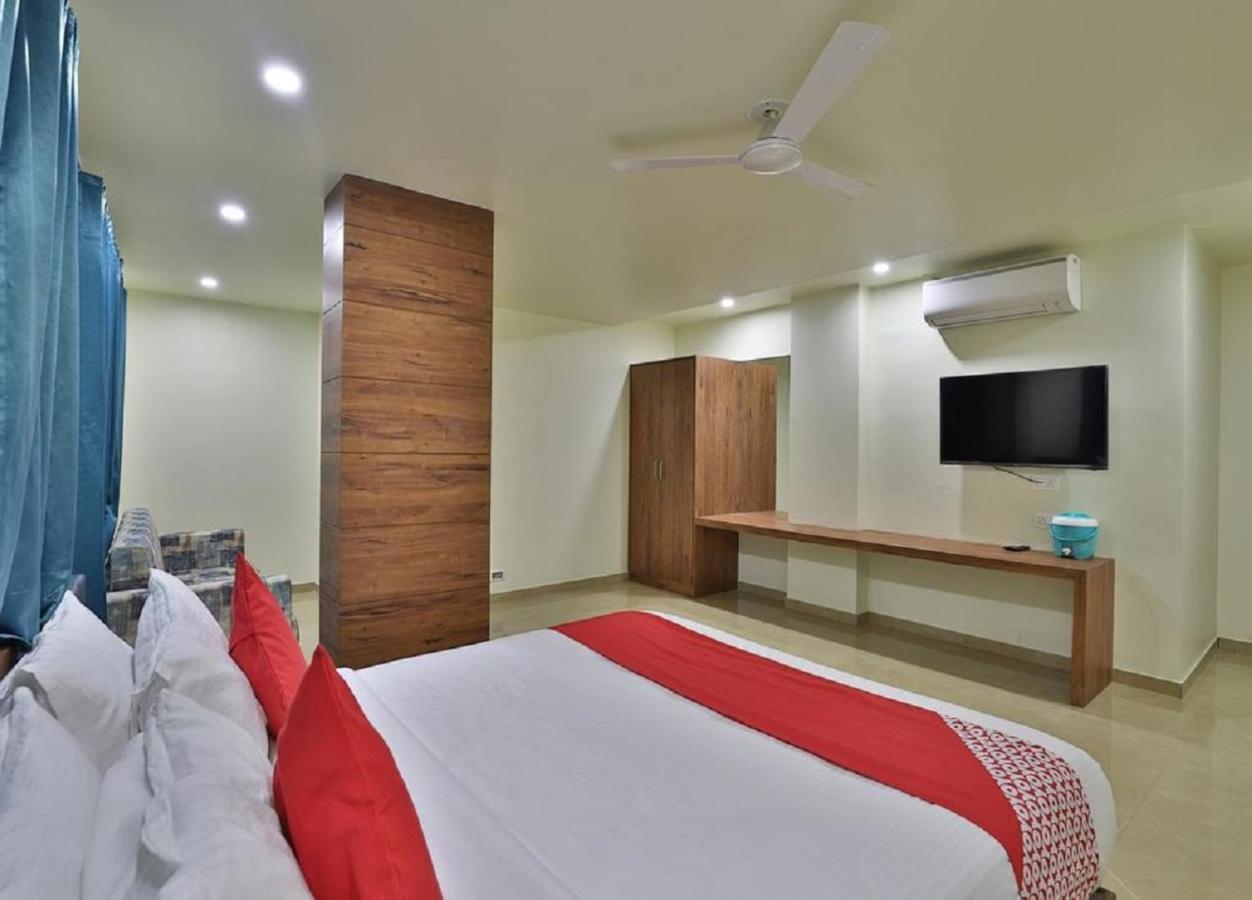 Hotel Kuber Dwārka المظهر الخارجي الصورة